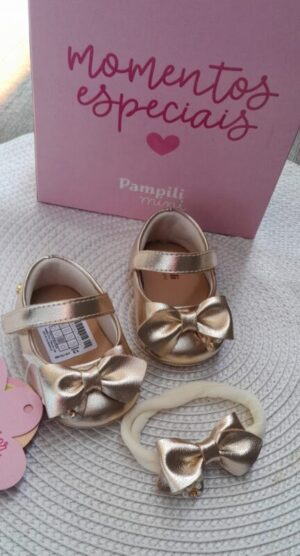 Sapatilha RN Pampili Nina Dourada com Laço