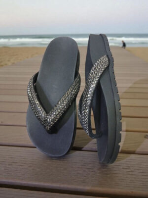 Papete Birken Brilho Preta/ Preta com cristal.