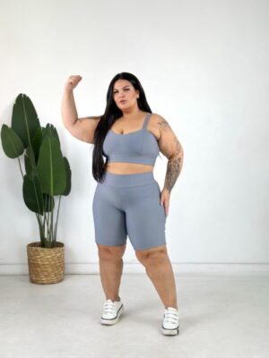 Conjunto Bermuda Bolso Lateral Cinza + Top alça fina Pluss