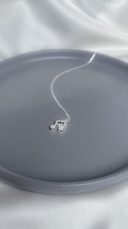 Colar Nota Musical Prata 925 com Zircônias 1 Colar Nota Musical Prata 925 com Zircônias