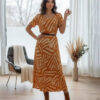 Vestido Midi em Viscose - Modelagem Solta e Elegante 2 Vestido Midi em Viscose - Modelagem Solta e Elegante